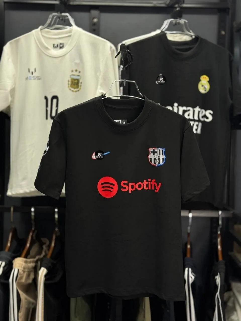 Barcelona Black Edition Drop Shoulder T-Shirt